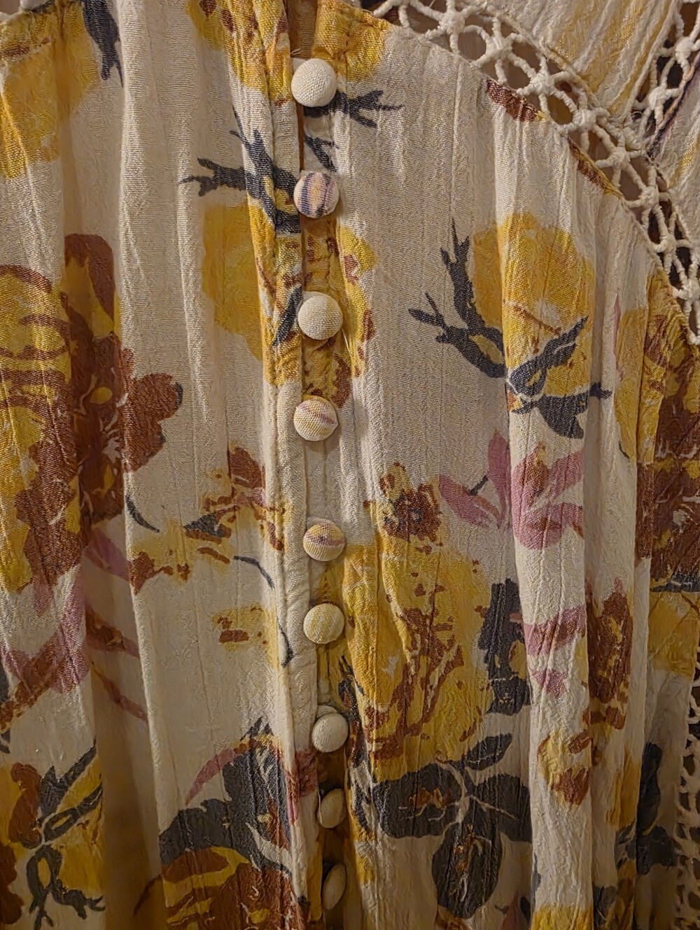 Free peoole Wimans Tunic Top - Picture 2 of 7